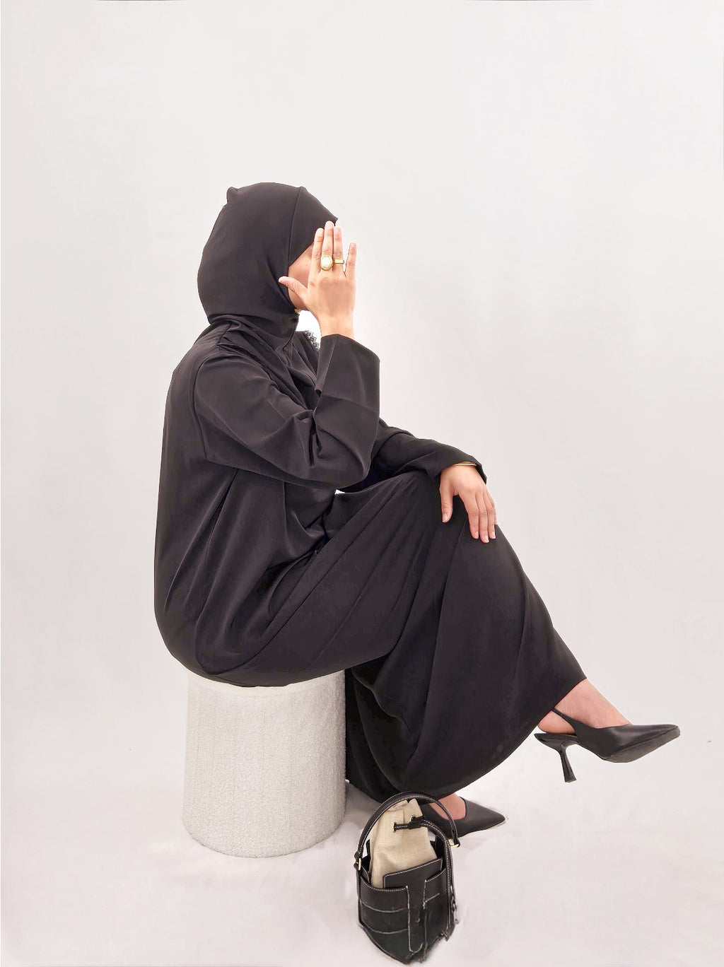 Abaya SALAT