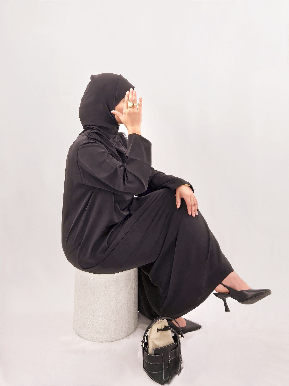 Abaya SALAT
