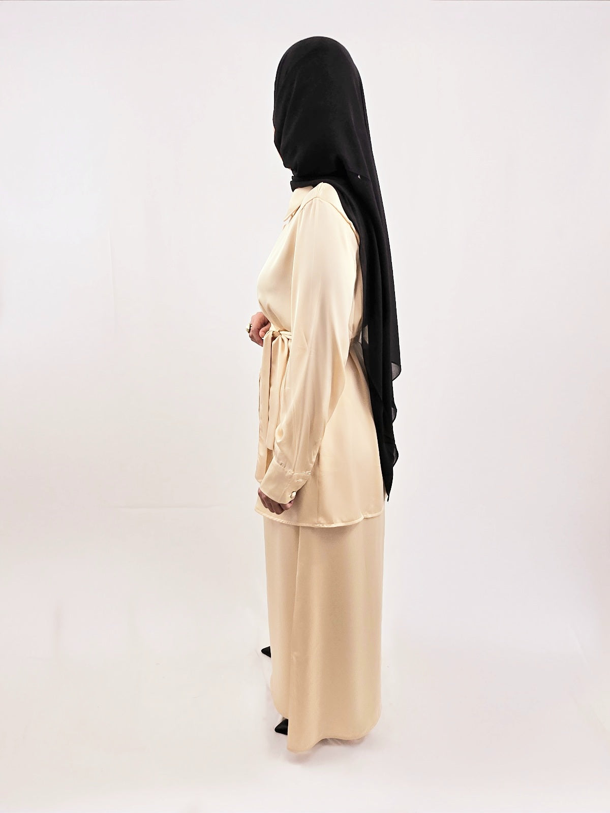 Abaya Joud Satin Beige
